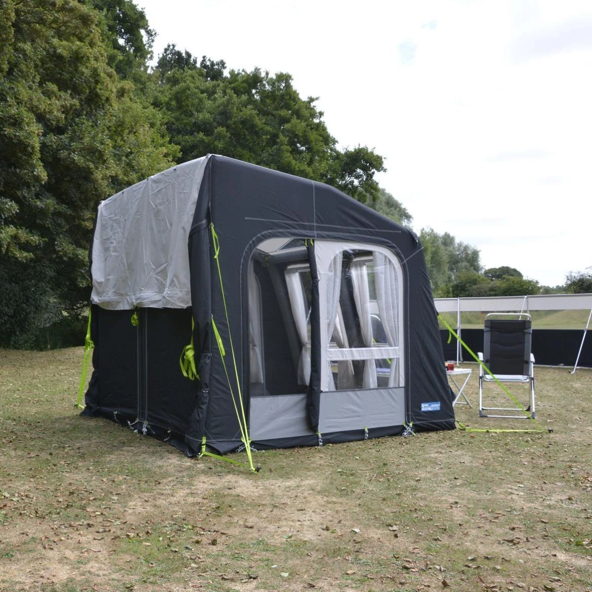 Kampa Rally Air PRO 260 VW D/A Busvorzelt 10 Kampa Rally Air PRO 260 VW D/A Busvorzelt – Bild 8