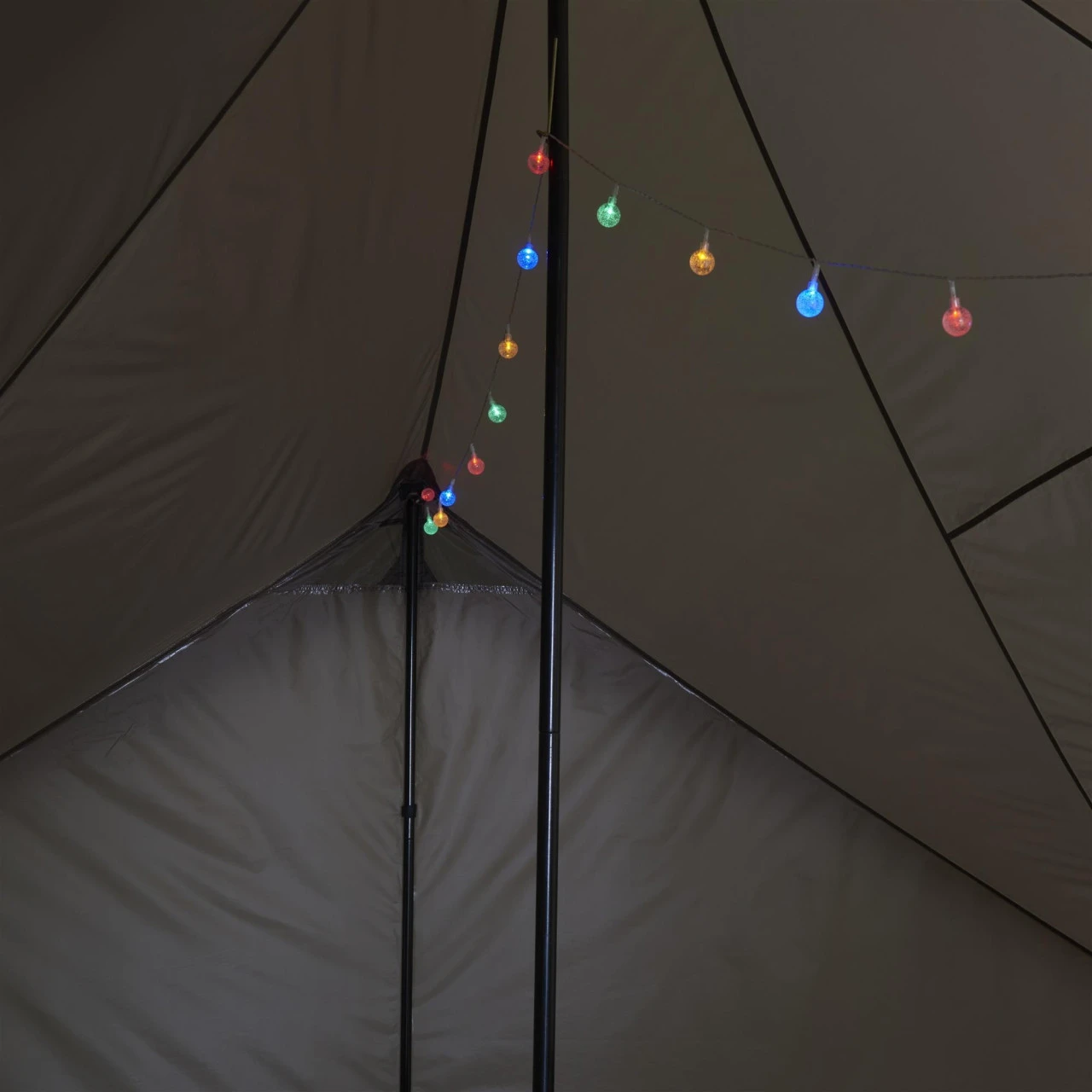 Easy Camp Moonlight Cabin Gruppenzelt 18 Easy Camp Moonlight Cabin Gruppenzelt – Bild 16