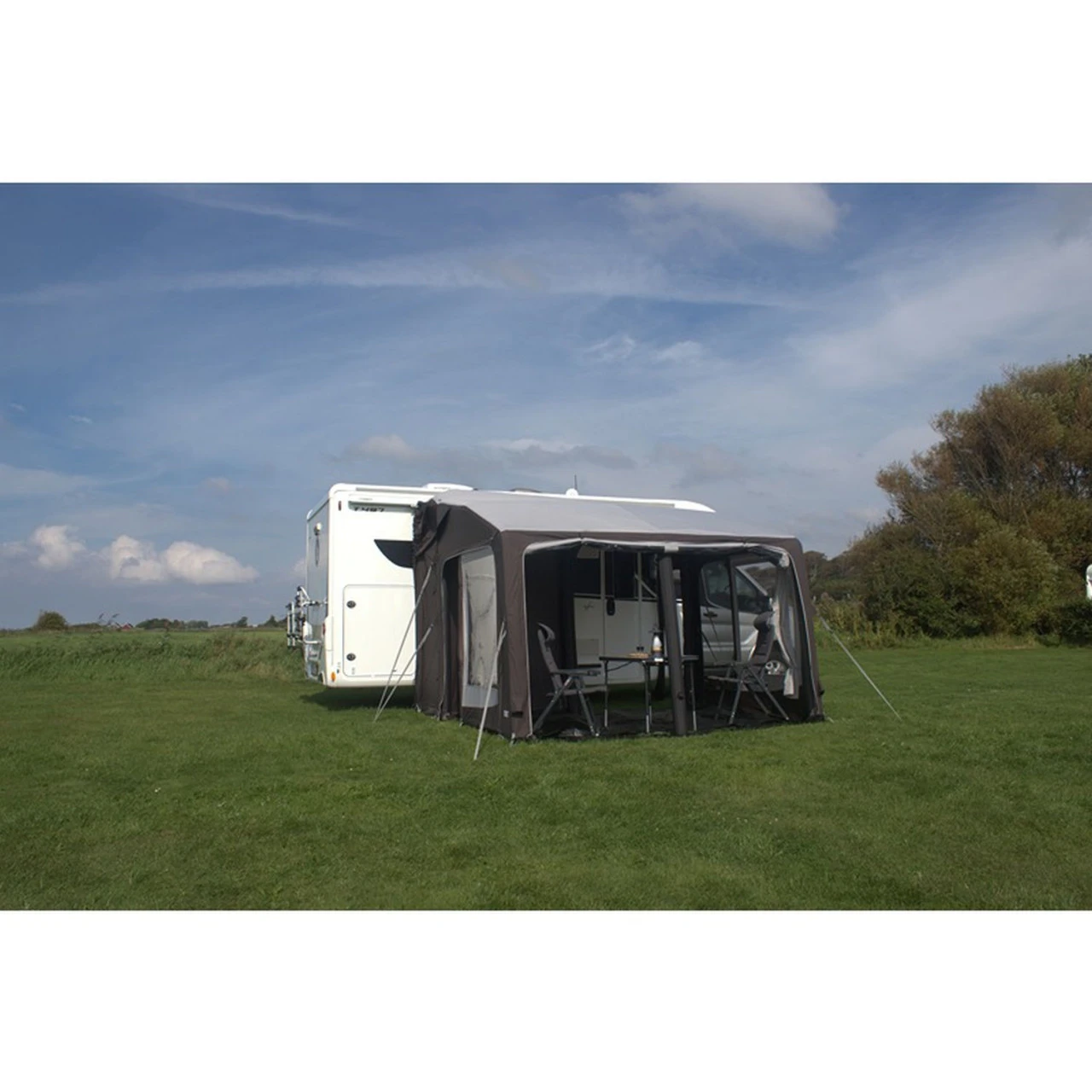 Telta Pure Drive-Away 330 Wohnmobilvorzelt 7 Telta Pure Drive-Away 330 Wohnmobilvorzelt – Bild 5