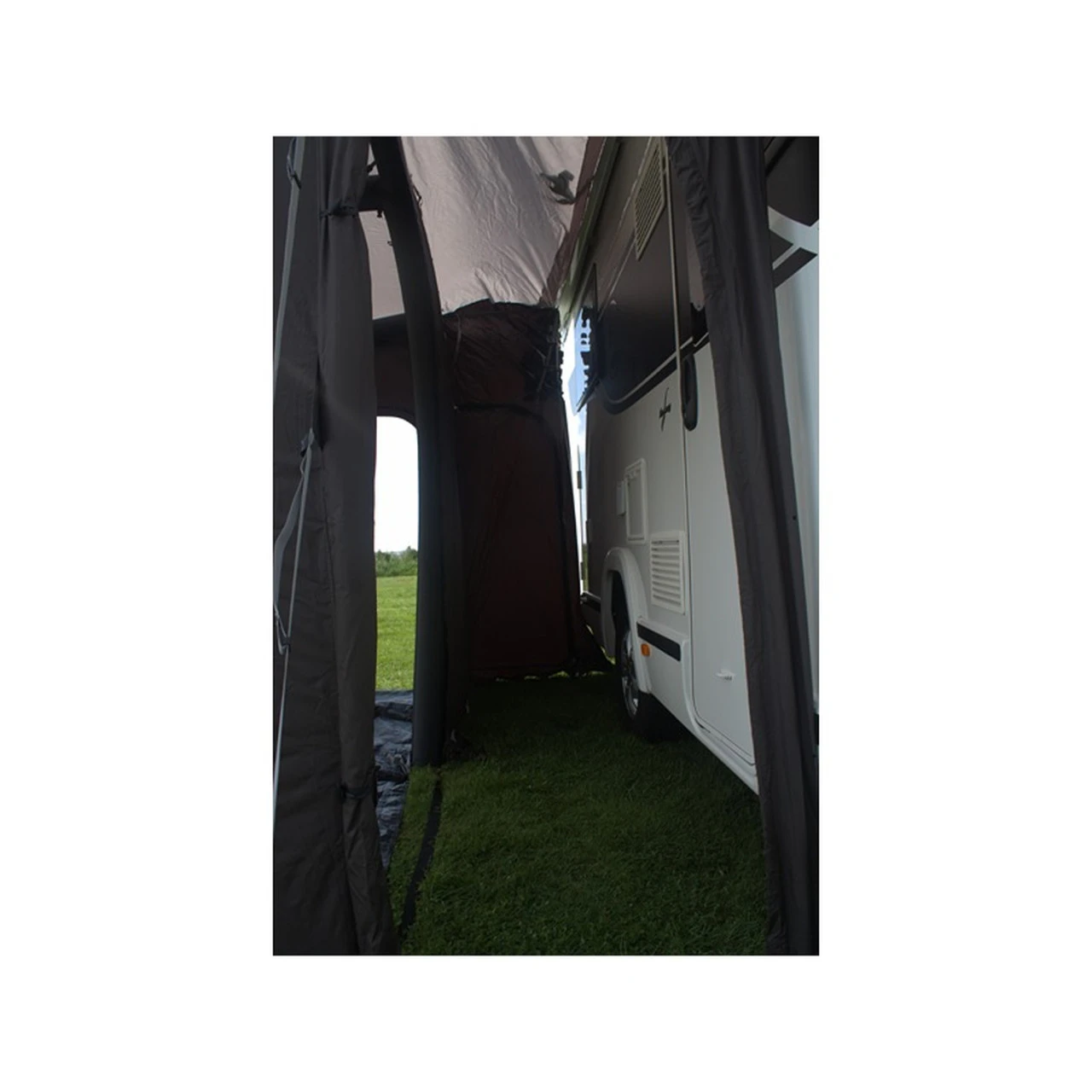 Telta Pure Drive-Away 330 Wohnmobilvorzelt 12 Telta Pure Drive-Away 330 Wohnmobilvorzelt – Bild 10